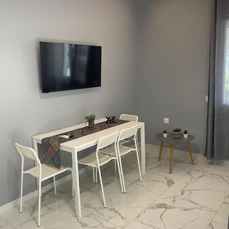 Antonis Apartment 팔랄리아 디오니시우 객실 사진